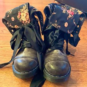 Gray Doc Martens with floral detailing